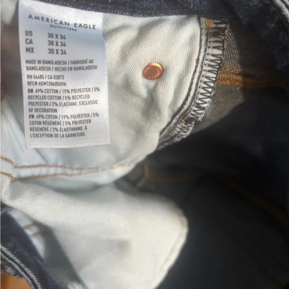 American Eagle Dark Wash Denim Jeans - Picture 3 of 4